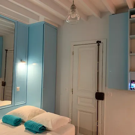 Le Marais - Steps From Place De Vosges Aldaro Appartamento *