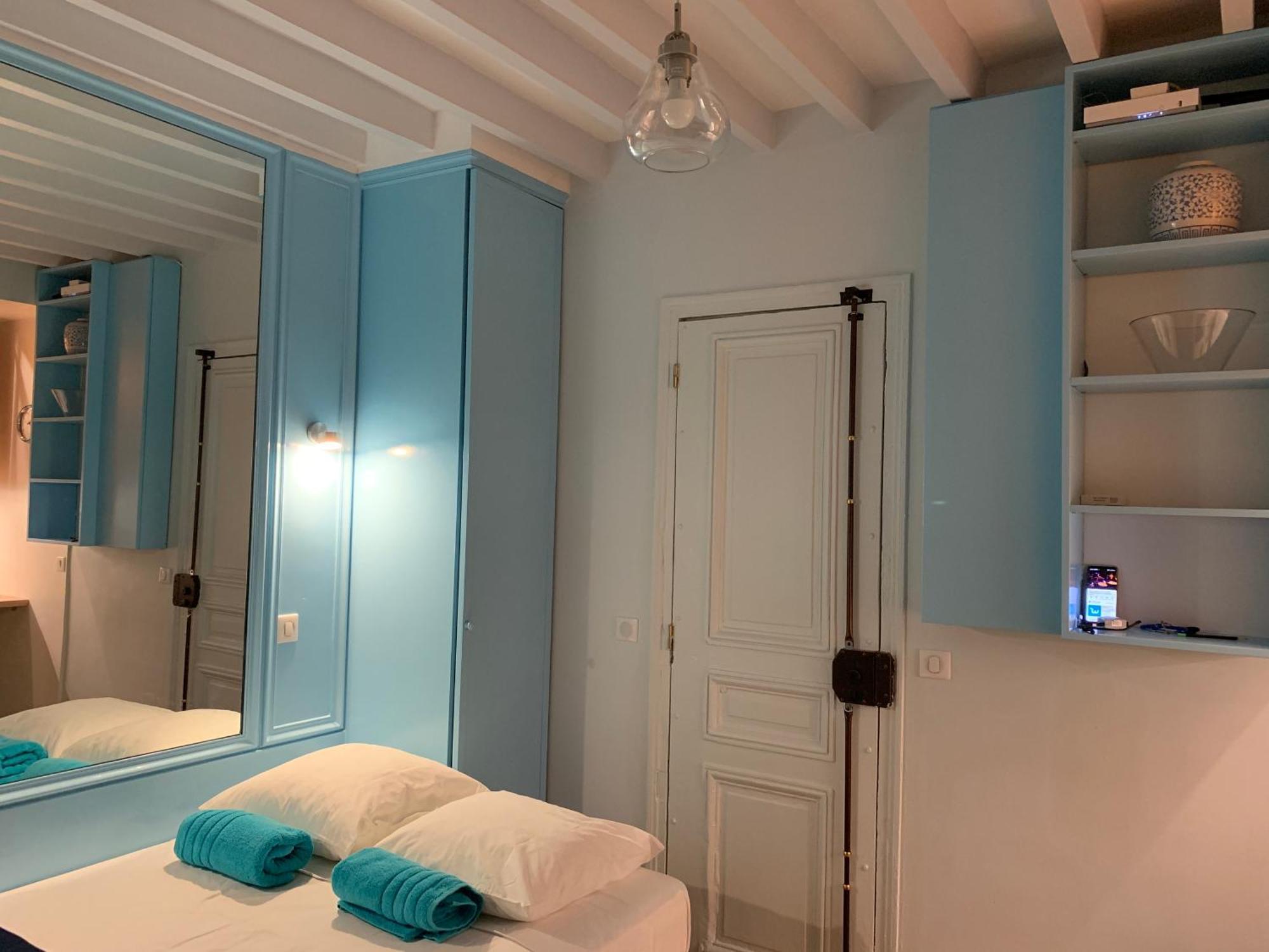 4 Le Marais Place Des Vosges Appartamento *